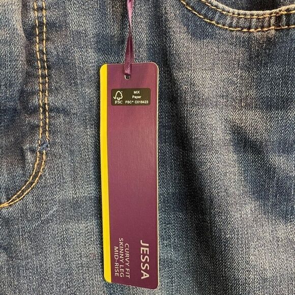 NWT Gloria Vanderbilt Jessa Jeans Size 10 - Picture 4 of 12